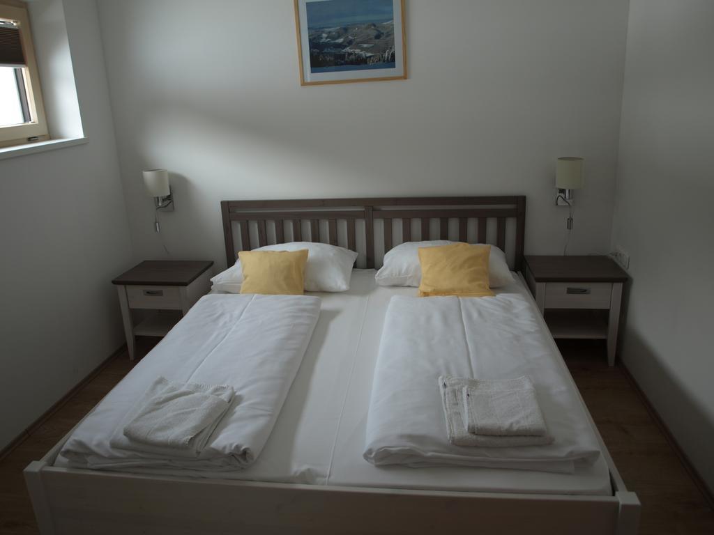 Haus Royal Apartment Lackenhof Bagian luar foto