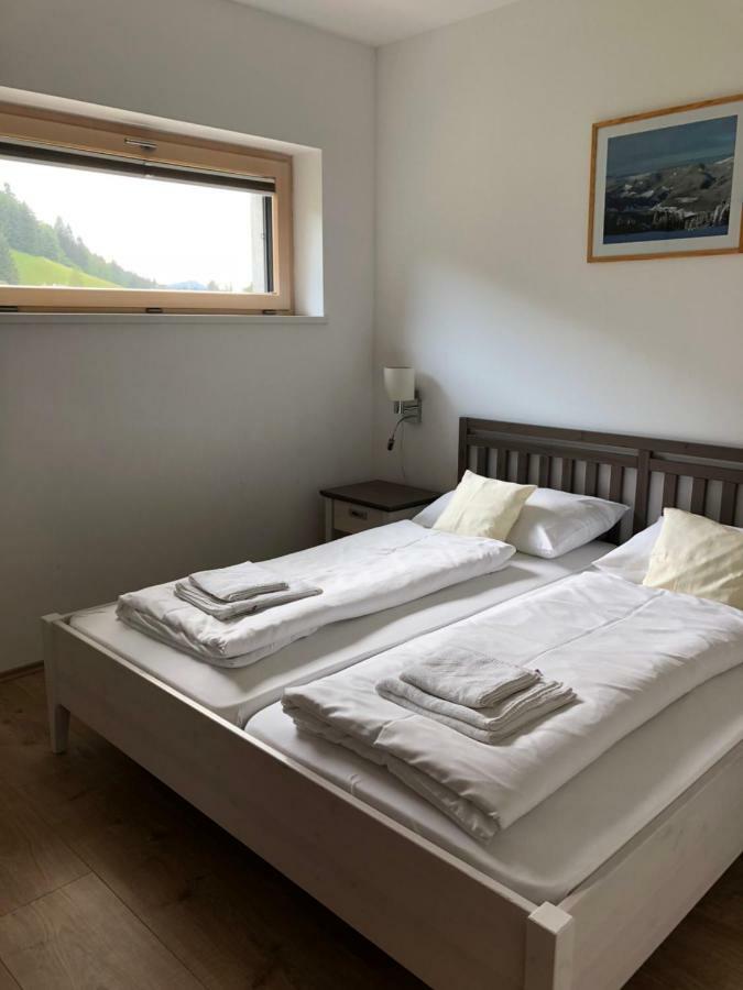 Haus Royal Apartment Lackenhof Bagian luar foto